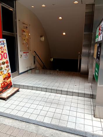 正面玄関