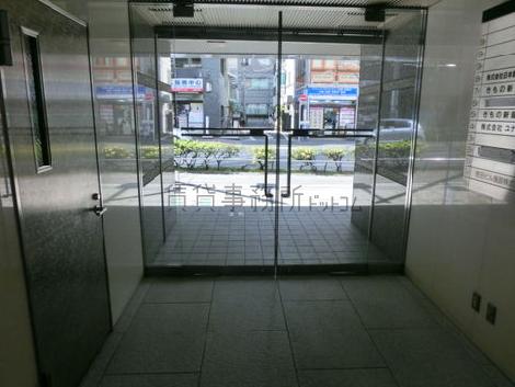 正面玄関