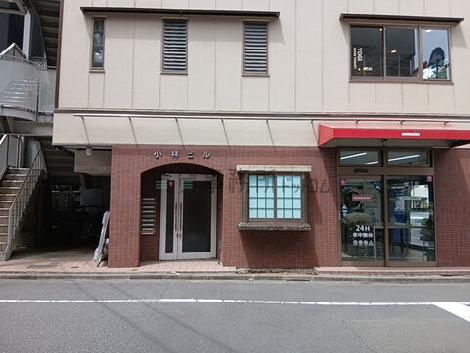 正面玄関