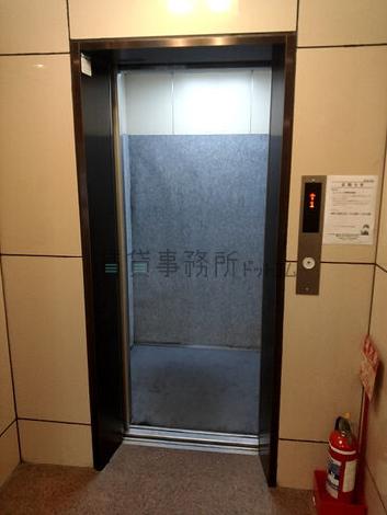 エレベーター