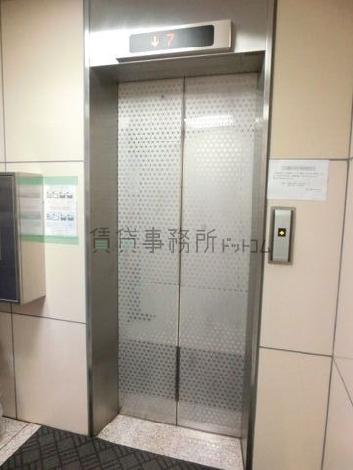 エレベーター