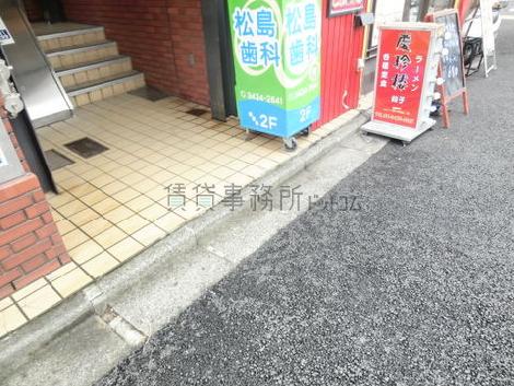 正面玄関