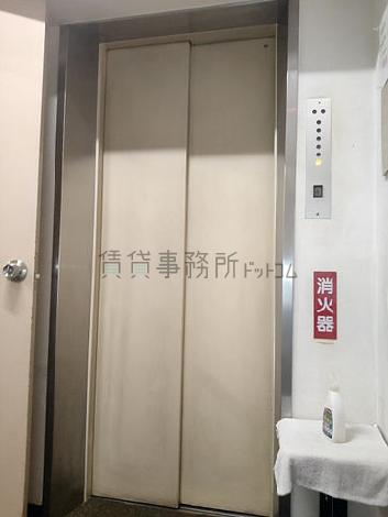 エレベーター