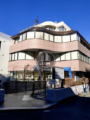 北青山本田ビルの外観写真