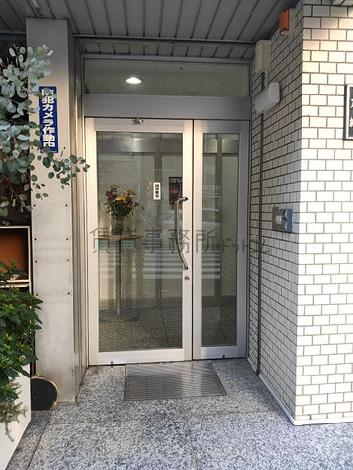 正面玄関