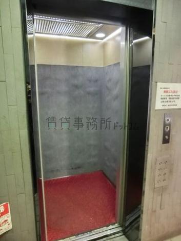 エレベーター