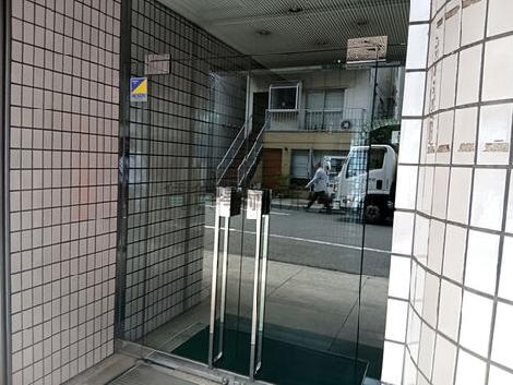 正面玄関