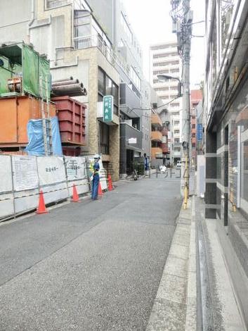 見通しの良い脇道です