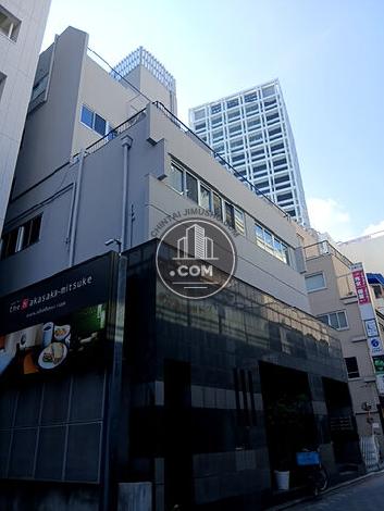 楽ビルの外観写真