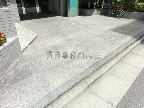 正面玄関