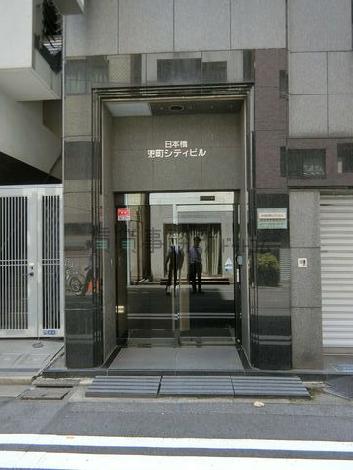 正面玄関