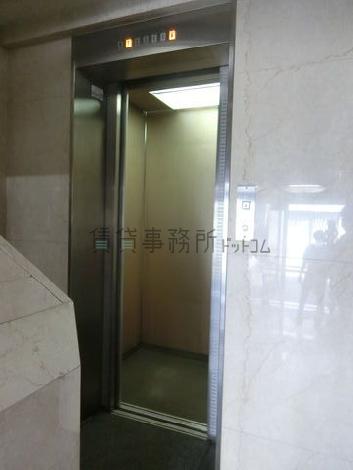 エレベーター