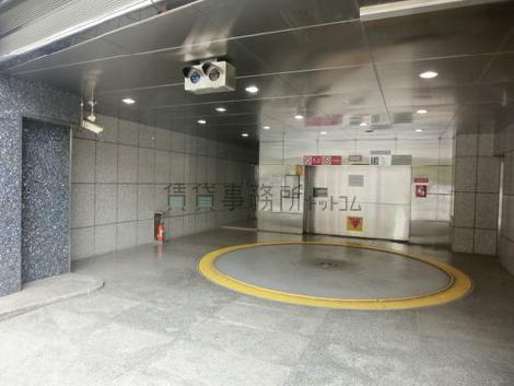 駐車場有