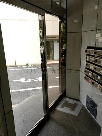 正面玄関