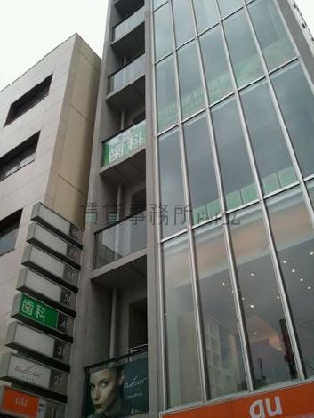 店舗、クリニックが下層階は入居しています