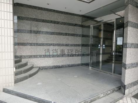 正面玄関