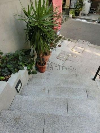 階段上から