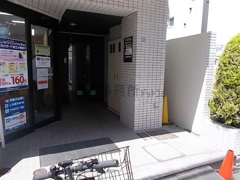 正面玄関