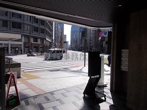 正面玄関