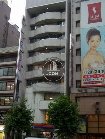 ローズベイ青山ビルの外観写真