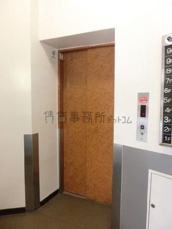 エレベーター