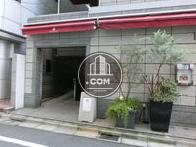 雰囲気良いビル入口です