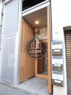 正面玄関口