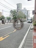 見通しの良い玄関前通り