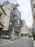 隣接する脇道奥からの景観