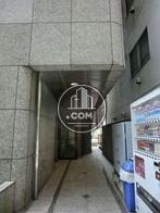 物件の正面玄関