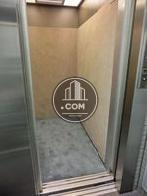 エレベーター内の様子です