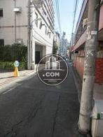 新宿３丁目駅方面