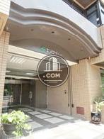 間口の広い玄関