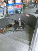 地下一階階段