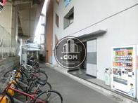 車通りはございません