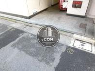 玄関口の床面です