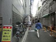 建物の裏側です