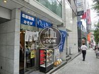 1Fは店舗区画です