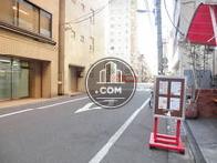 見通しの良い玄関前通り