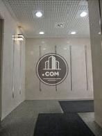 清潔感があるエントランスです