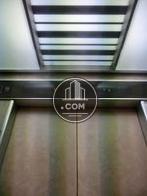 EV内、天井照明の様子