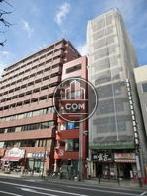 新宿御苑前駅至近です