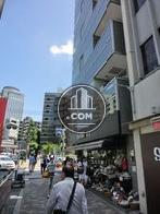 １階部分は店舗となります