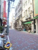 賑わいのある繁華街エリア