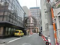 正面玄関前
