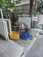 建物の裏側にゴミ置場があります