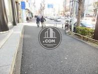 幅広い歩道
