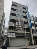 角地にございます
