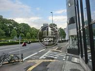 玄関前の赤坂方向