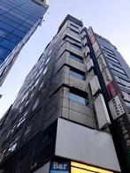 新宿成和ビルの外観写真